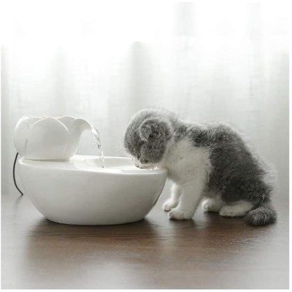 Fountain Pet Water Dispenser Lotus Vertical Ceramic Automatic Circulation Filter Activated Carbon Water Health and Hygiene Bottom with Small Fish Decoration Pet Water Dispenser (Color :) (White)